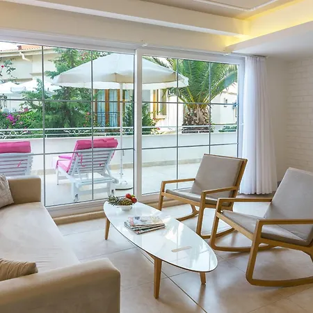 102 Apartment *